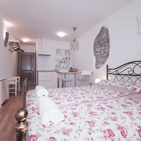 Apartments Pia Piran Zewnętrze zdjęcie