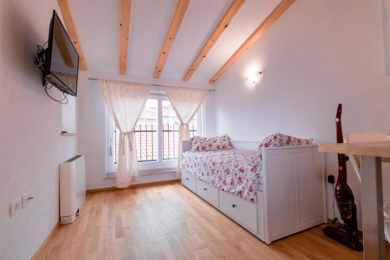 Apartments Pia Piran Zewnętrze zdjęcie