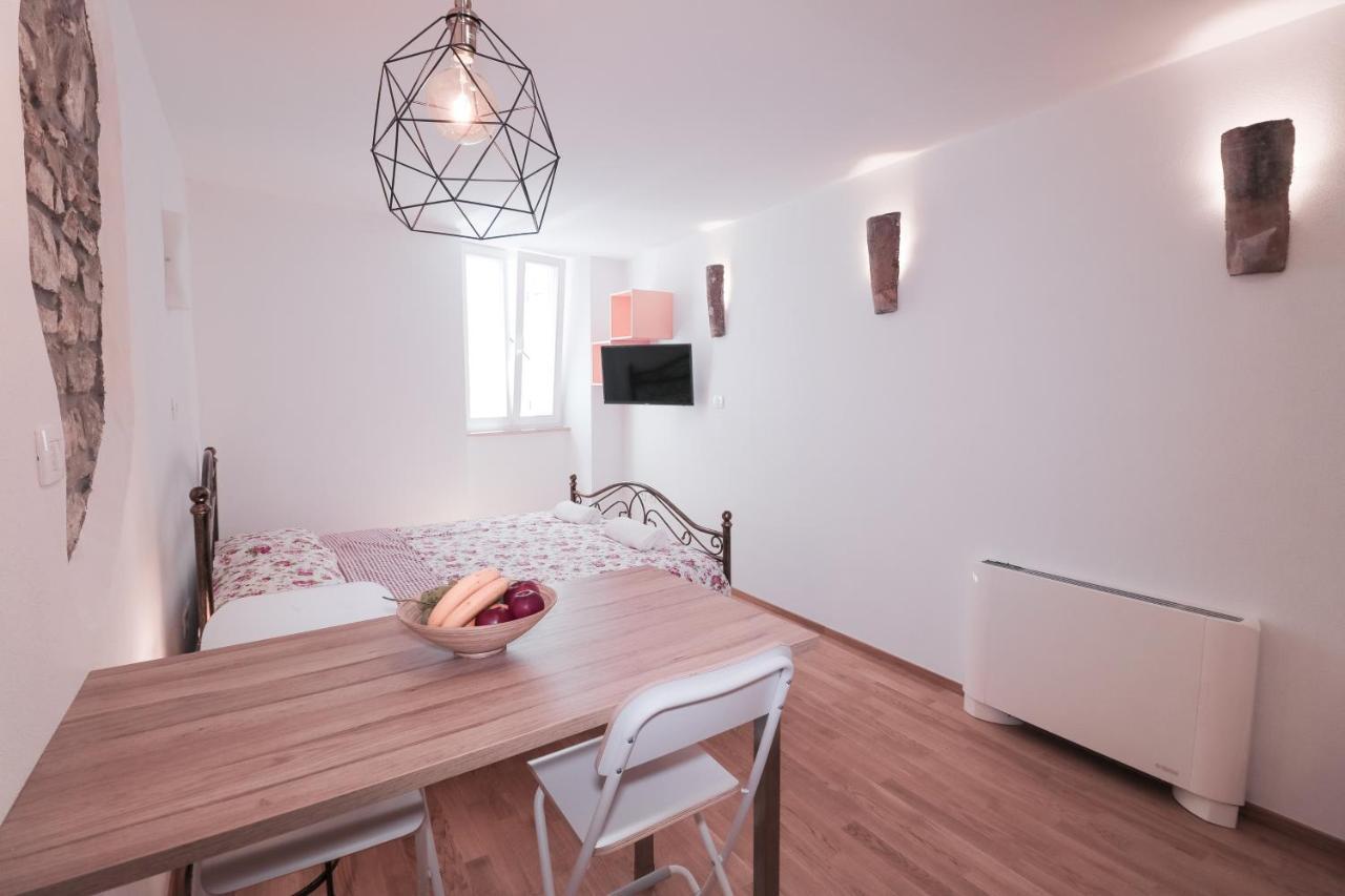 Apartments Pia Piran Zewnętrze zdjęcie